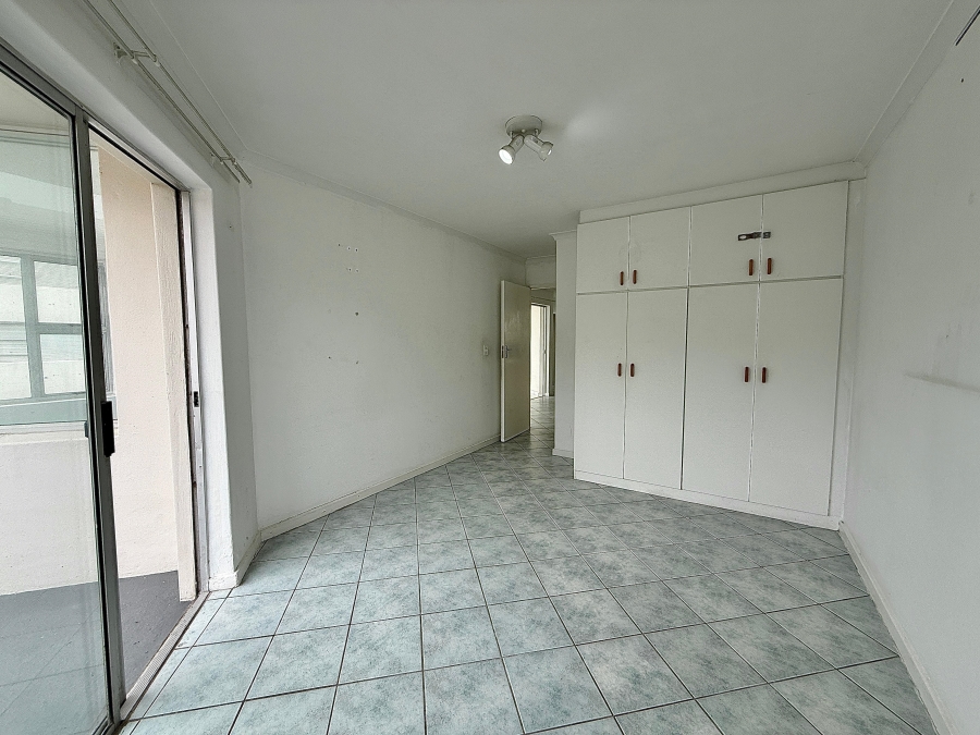 2 Bedroom Property for Sale in Beachfront Western Cape